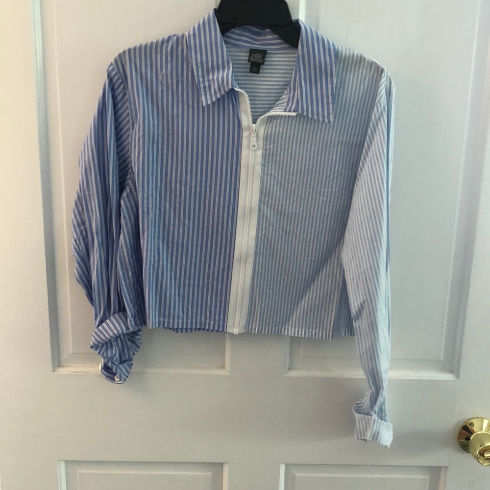 Striped zip up long sleeve top